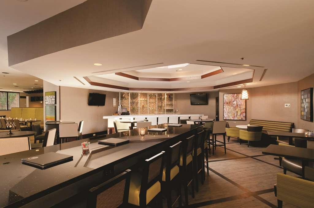 ดับเบิลทรี สวีท บาย ฮิลตัน ชาร์ลอตต์ เซาท์พาร์ค Hotel ชาร์ล็อต ร้านอาหาร รูปภาพ